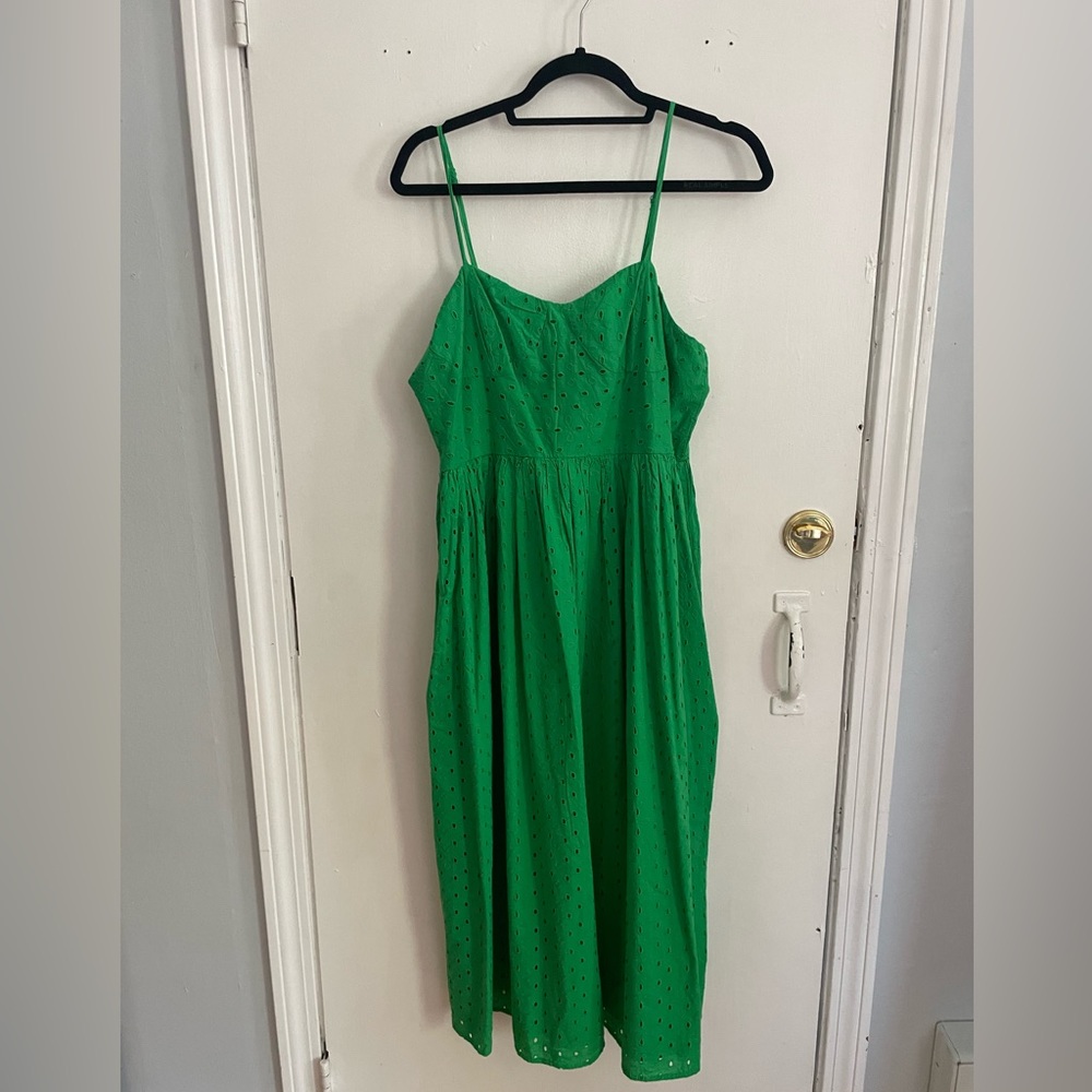Green Eyelet midi dress with pockets
